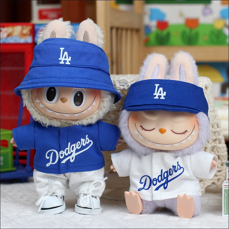 17cm Labubu V1/V2/V3 Baseball Suit Set – High-Energy Series Sportswear Outfit (Clothes Only)